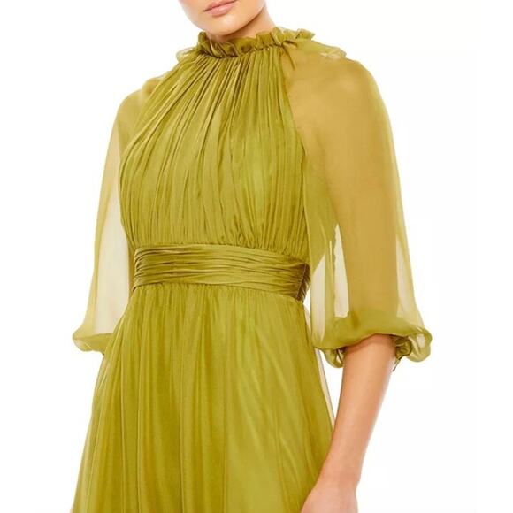MAC DUGGAL Dress Size 2 Evening Gown Chiffon Ruched Illusion Raglan Sleeve Green - Picture 7 of 8